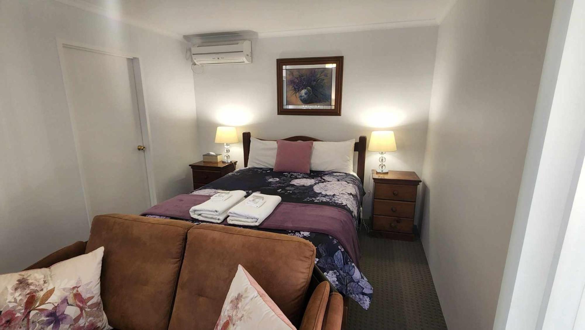 Riesling Trail & Clare Valley Cottages Quarto foto