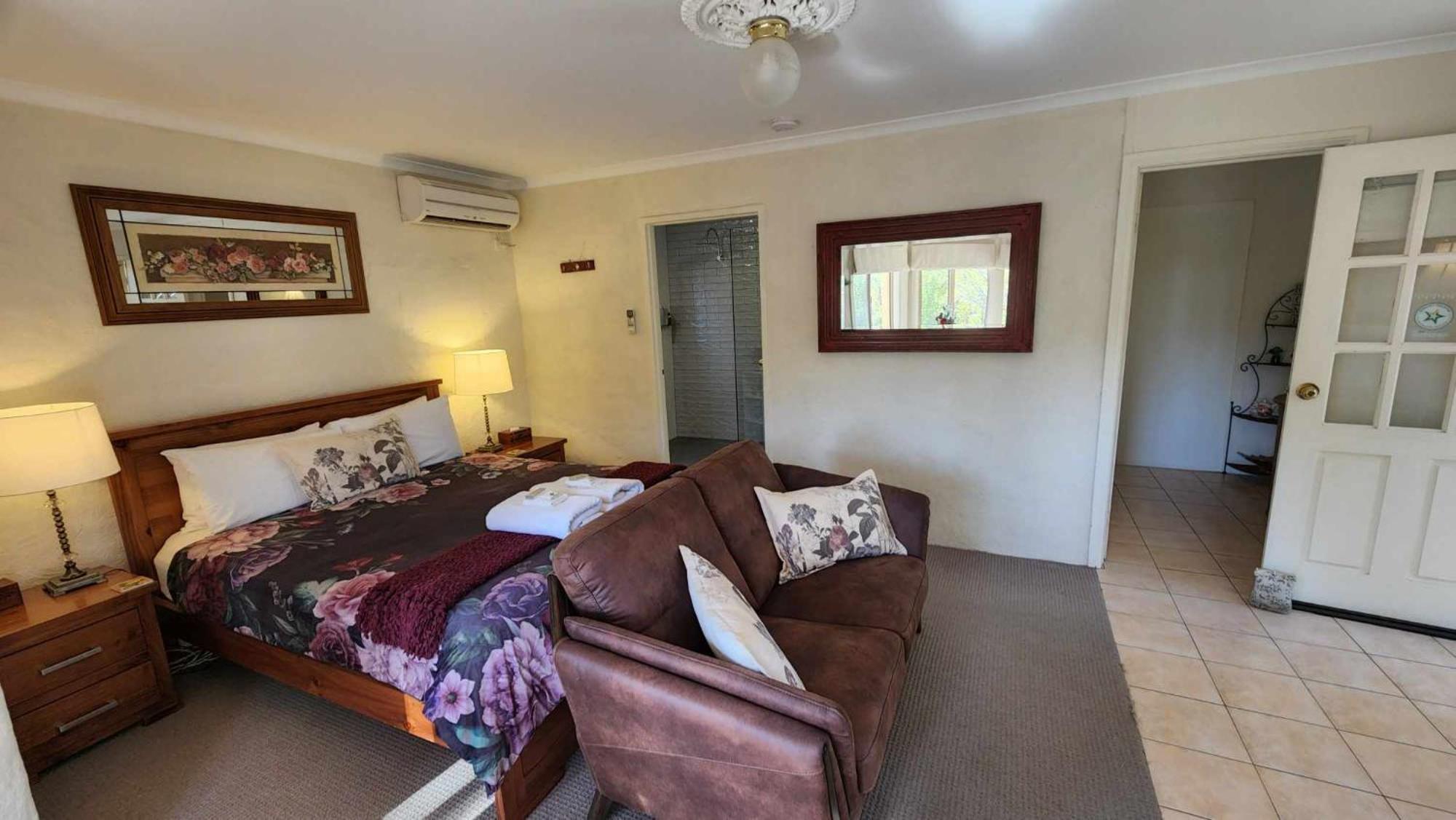 Riesling Trail & Clare Valley Cottages Quarto foto
