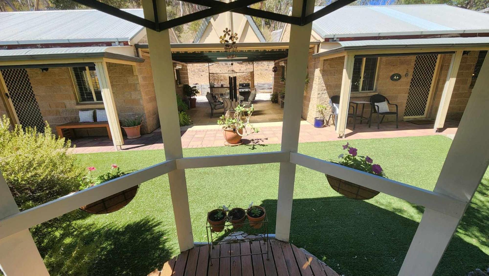 Riesling Trail & Clare Valley Cottages Quarto foto